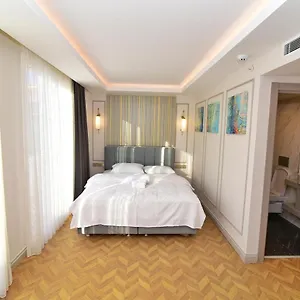 4* فندق Serai