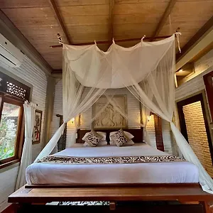 ** Pensión Bali Moon Indonesia